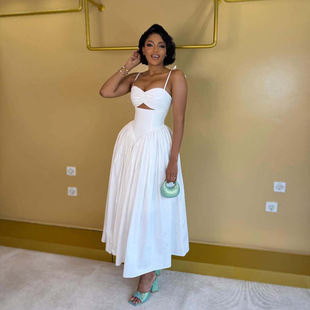 �W���Lins���QŮ�b����վ �r�м�ɫ�B��ȹ����¶��o���ȹ�[ȹ��