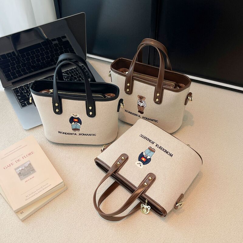 Direct from the Source Factory, New Korean-Style Niche Trendy Versatile Women's Handbag, Shoulder Bag, Crossbody Bag, Simple Design