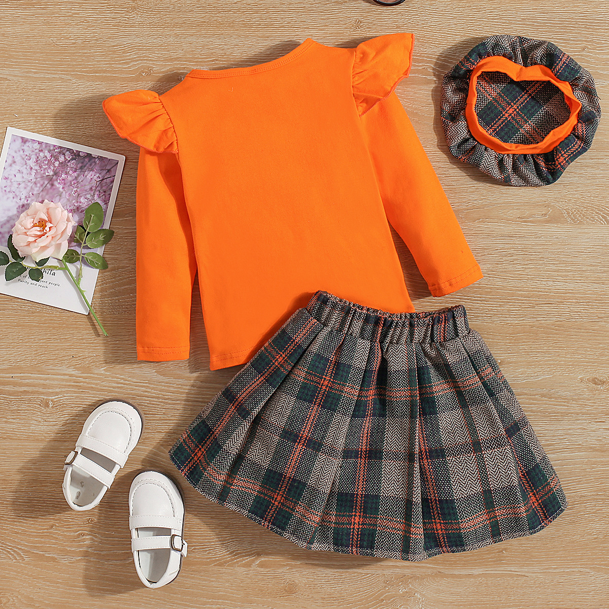 Vestito autunnale da bambina con cappuccio, gonna corta a pieghe a quadri, con cappello, set da 3 pezzi_voghion.com
