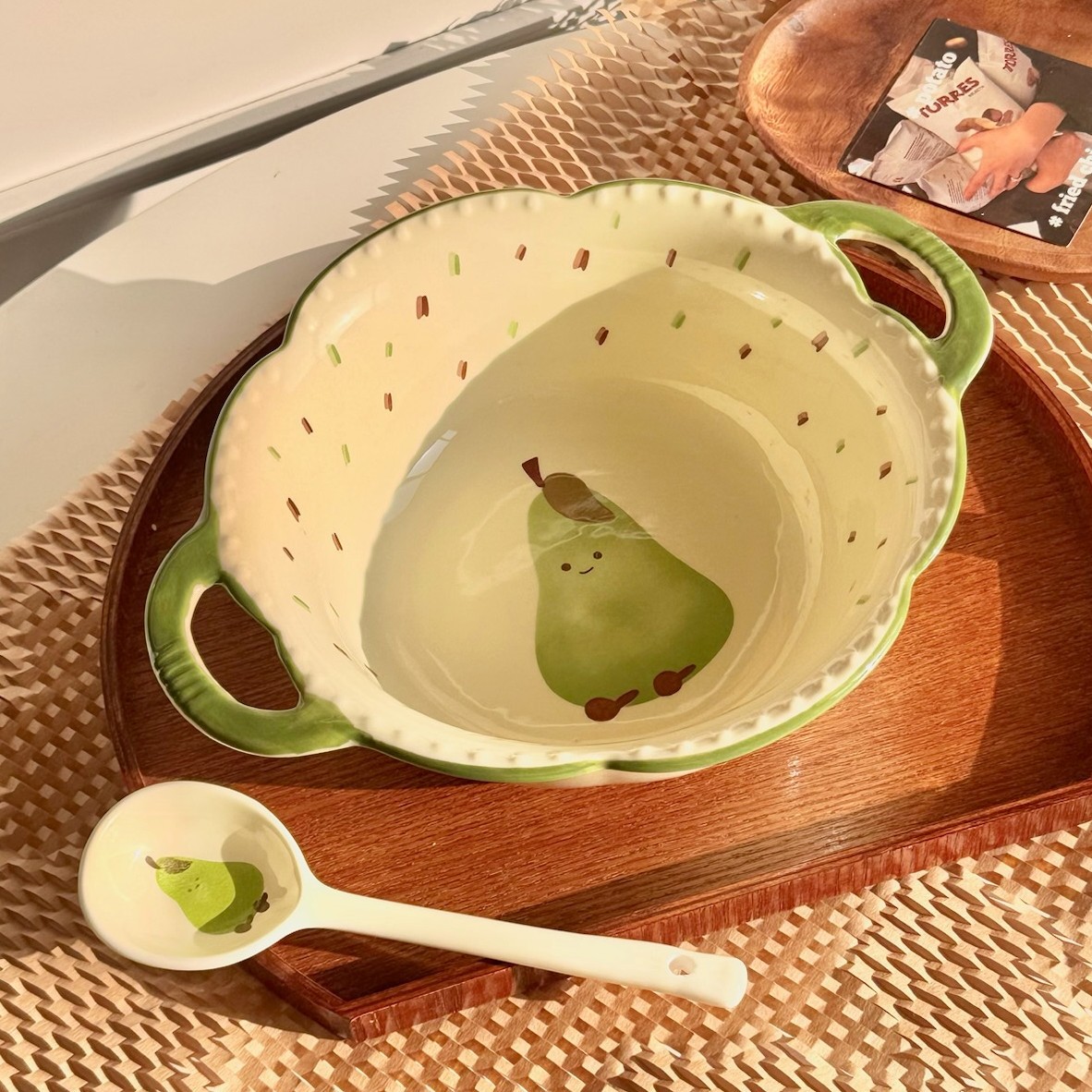 [Green pear 2-piece set] 8.5-inch double-ear large soup bowl + green pear spoon