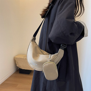 �¿ɫܛ��܇�p���߼��а���  �r�н��^����ˮ��͆μ�б���