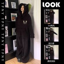 2025年冬季可爱罗小黑连体睡衣加厚珊瑚卡通连帽可外穿家居服