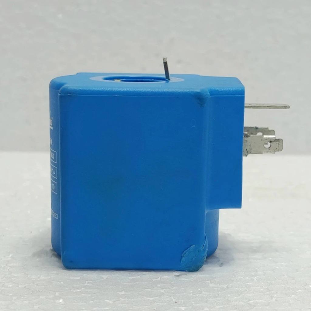 Válvula Solenoide Industrial Danfoss 018Z6826 para Equipos Industriales image 3