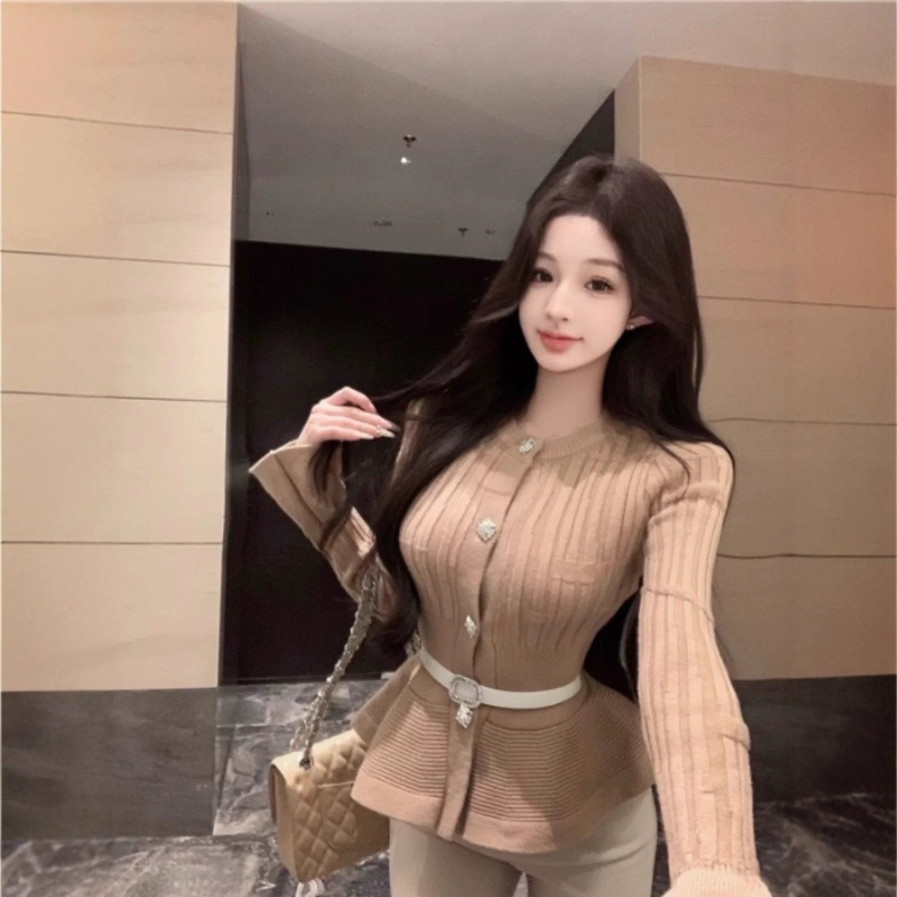 韩系气质纯欲风收腰钻扣针织开衫女秋冬季荷叶边喇叭袖修身性感