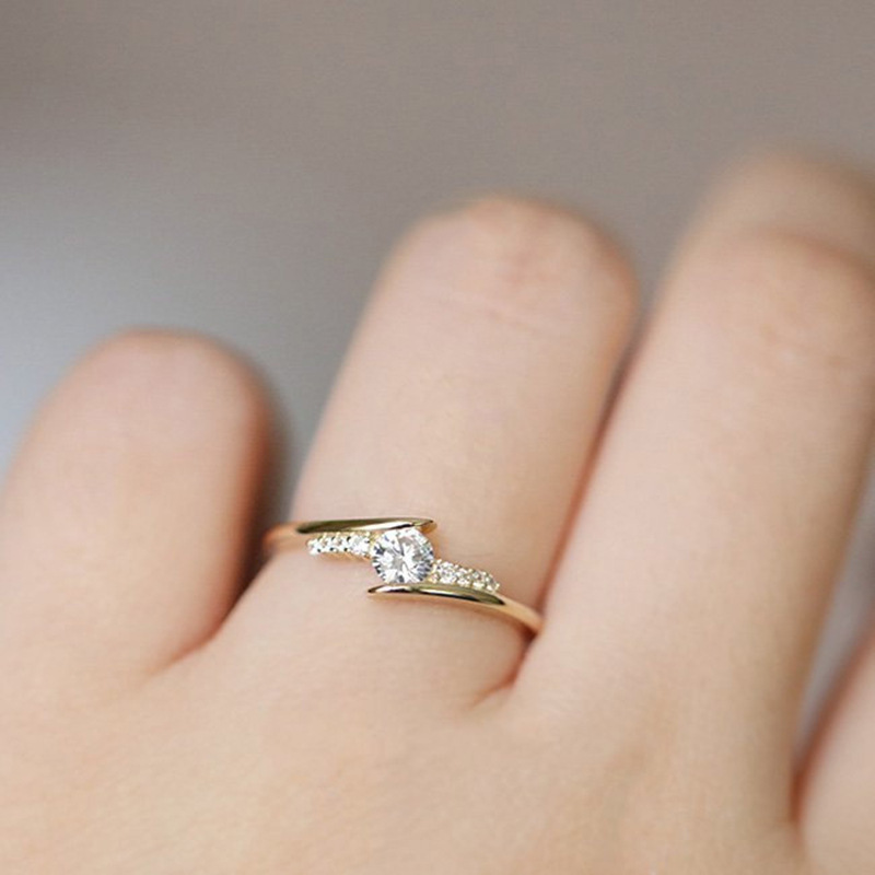 Rings Classification 10, 7, 8, 9 Ring Size Birthday Occasion Fashion Women's Twisted Cross Winding Zircon Ring Copper Simple