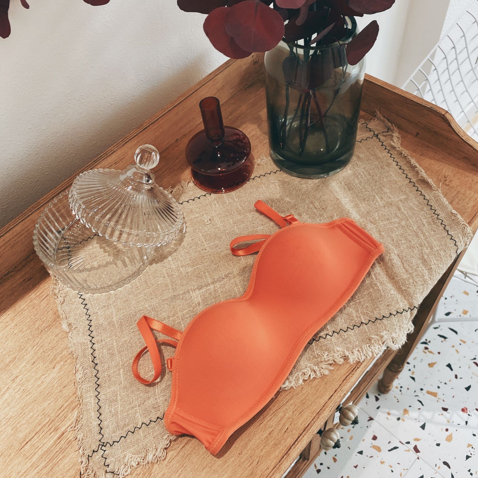 Sujetador de ropa interior de niña brillante sin costuras de una pieza