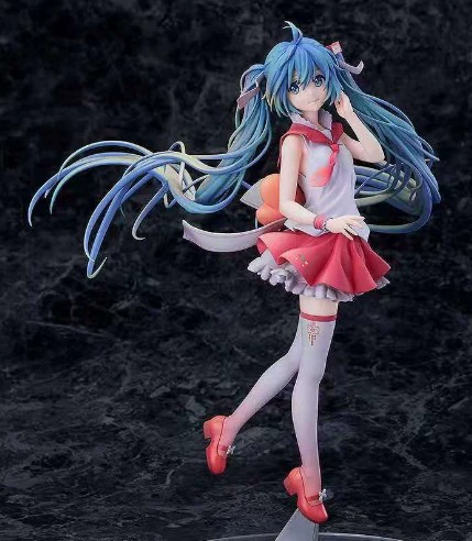 Фигурка Hatsune Miku, ПВХ, ~23 см — варианты Sakura и Cinderella в коробке
