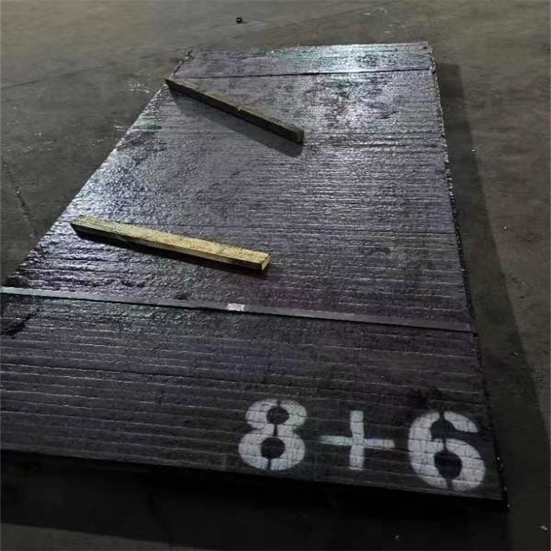 复合耐磨板6+6/8+8/10+10/10+6高铬衬板碳化铬耐磨板cr7c3堆焊板