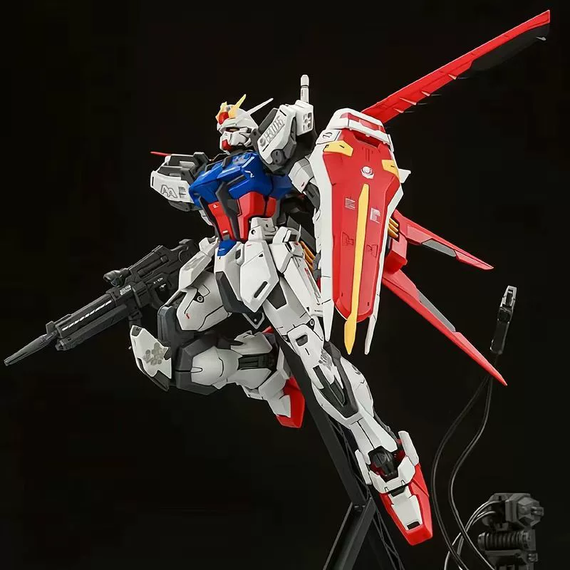 Модель меха для сборки: Newborn Freedom HG / Strike Freedom MG, красный еретический единорог, фигурка бойца Свободы