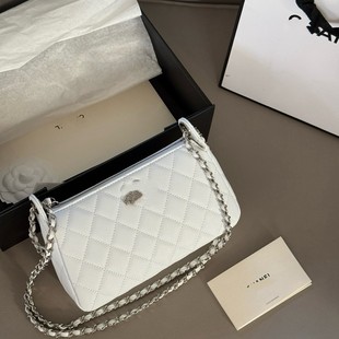 ���2025�¿��[�غ��R��ʽ�߼���Ů��һ�����l�羳