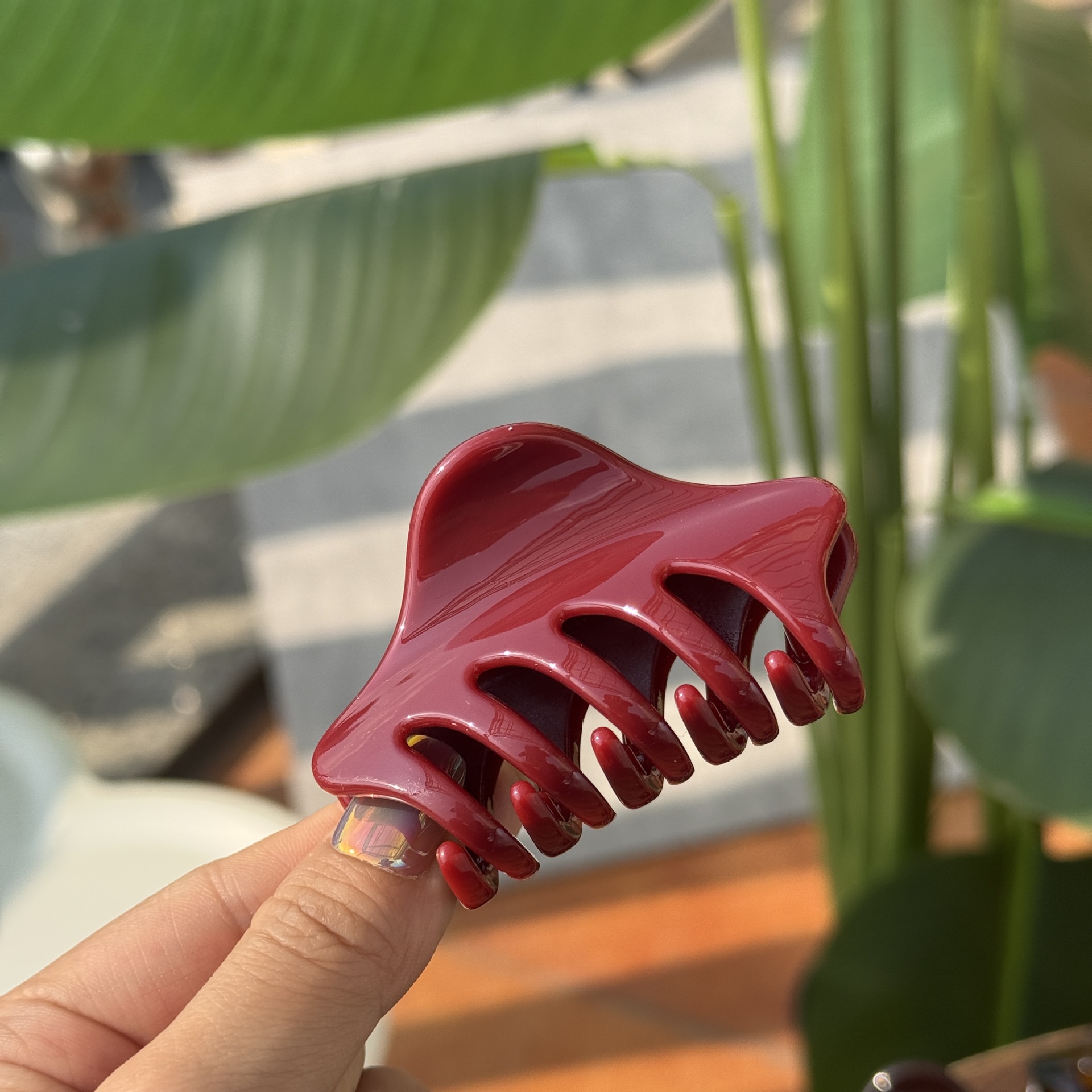 45g Weight Hair Claws Hair Accessories Type 1 Piece Quantity Holiday, Daily, Street Occasion Plastic, Resin Material Solid Color Pattern All Seasons Season Women's Gender Polishing Design Simple Style Style Simple Style Women's Solid Color Plastic Resin Polishing Hair Claws 9