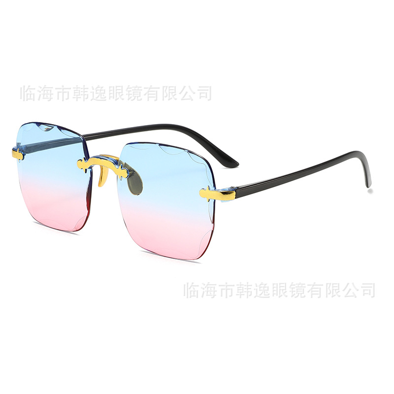 5846 upper blue and lower pink