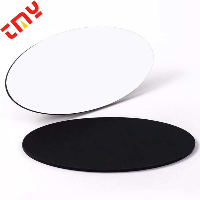 흰색 바탕에 검정색(타원형 76*38mm)