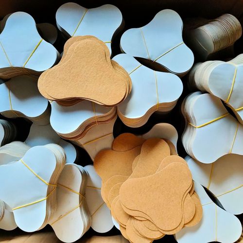 Ai grass cervical spine knee lumbar spine hot moxibustion hot factory ointment patch wealth bag warm compress self-heating bulk patch