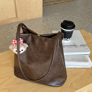 Retro underarm bag for women 2023 autumn and winter new trendy Korean style tote bag versatile large capacity shoulder bag for students