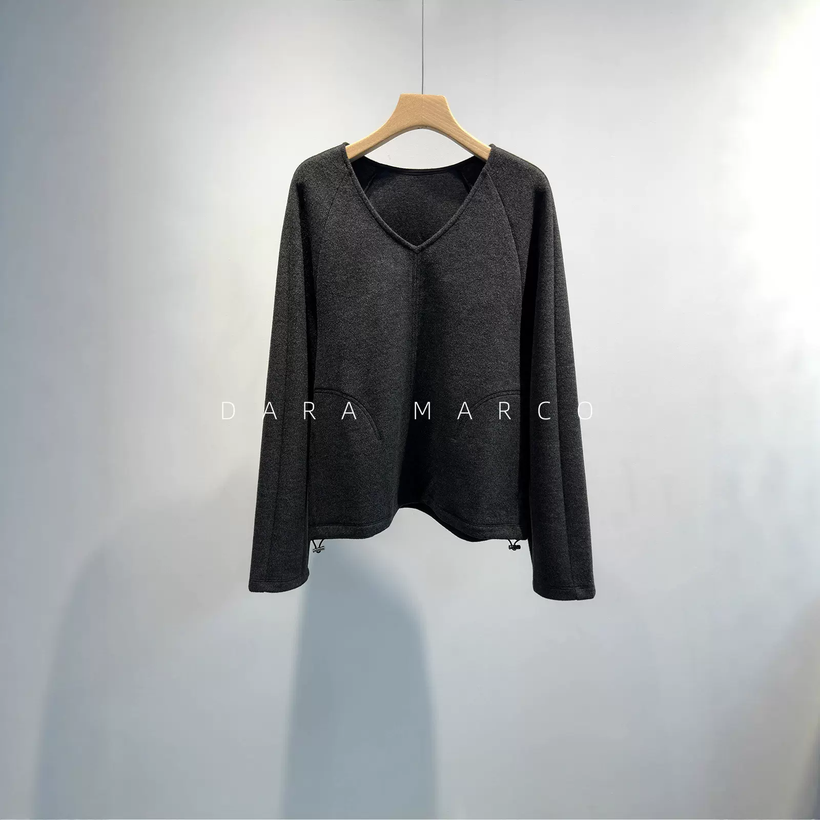 「绵羊毛＋山羊绒」高JI慵懒宽松软糯V领短款黑灰色卫衣女25秋冬