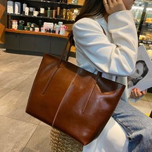 秋冬款真皮托特包大容量腋下包时尚百搭单肩包通勤女包牛皮油蜡皮