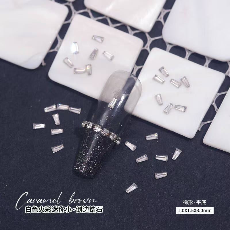 최상급 화이트 큐빅 지르코니아 [사다리꼴·1x1.5x3mm] 낱개