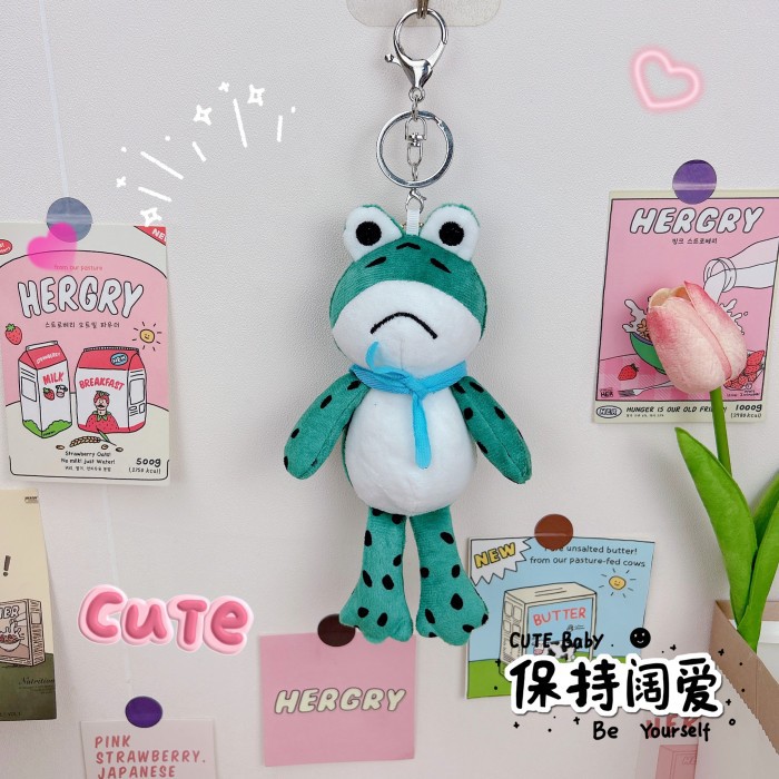 En línea de la celebridad de la felpa colgante de boda tirando muñeca pequeño regalo creativo llavero grab máquina muñeca colgante adornos lote