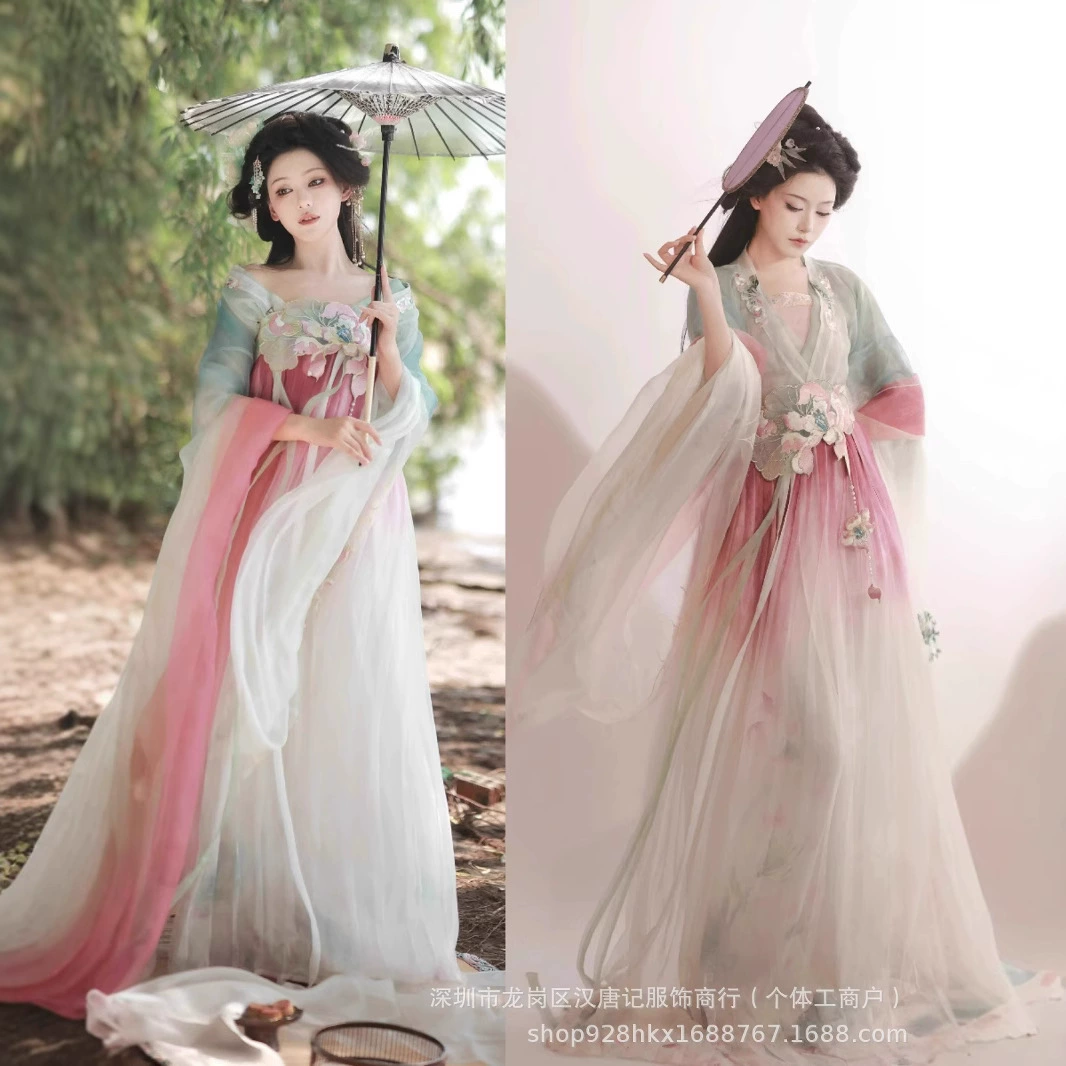 Hanfu [Голландская красавица] Hanfu Женская вышивка с большими рукавами в Северной и Южной династиях