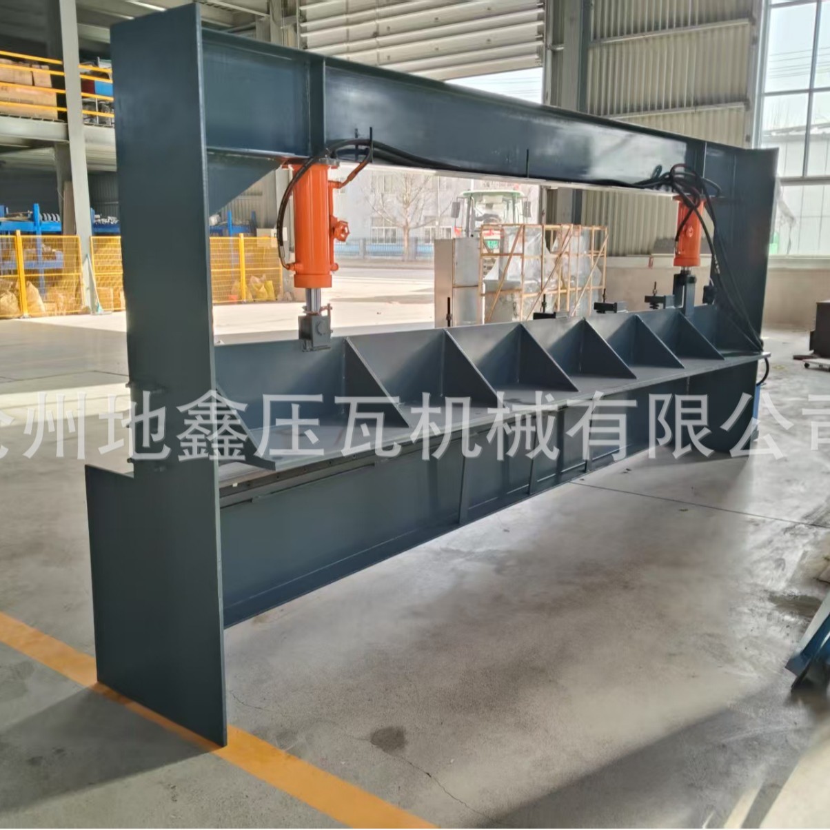 折弯剪板一体机 金属成型机 彩钢建筑装饰 全自动数控机 地鑫机械
