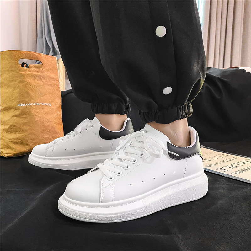 McQueen zapatos blancos de los hombres del todo-Partido plataforma de aumento de la altura de la zapatilla de deporte ocasional clásico estudiante zapatos subred rojo 8853