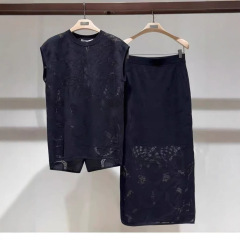 年齢を減らすヨーロッパの美しい、ファッショナブルで軽い、豪華でハイエンドの新しい中国風のスカートスーツの大きいサイズの完全なセットを着用してください。