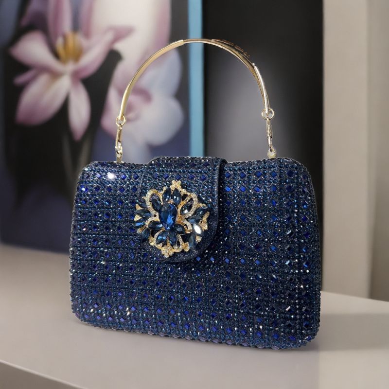 Túi clutch nữ đính đá pha lê dự tiệc sang trọng 19×13.5×4 cm — sâm panh