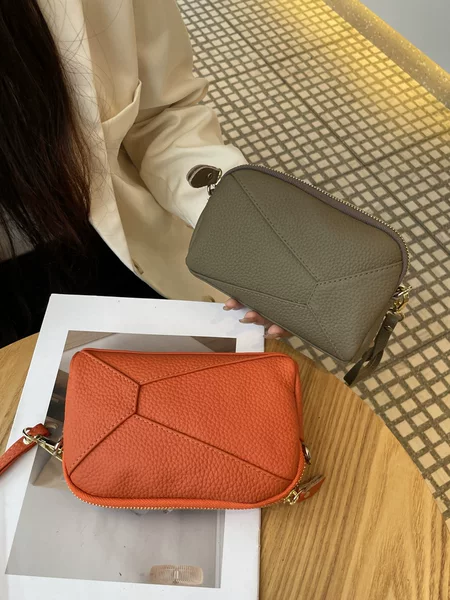 Wholesale New Fashion Simple Cowhide Women's Clutch Bag Korean Style Wrist Bag Mobile Phone Bag Single Shoulder Crossbody Bag Genuine Leather