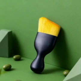 化妆刷、刷包;假睫毛;卷发球、发卷