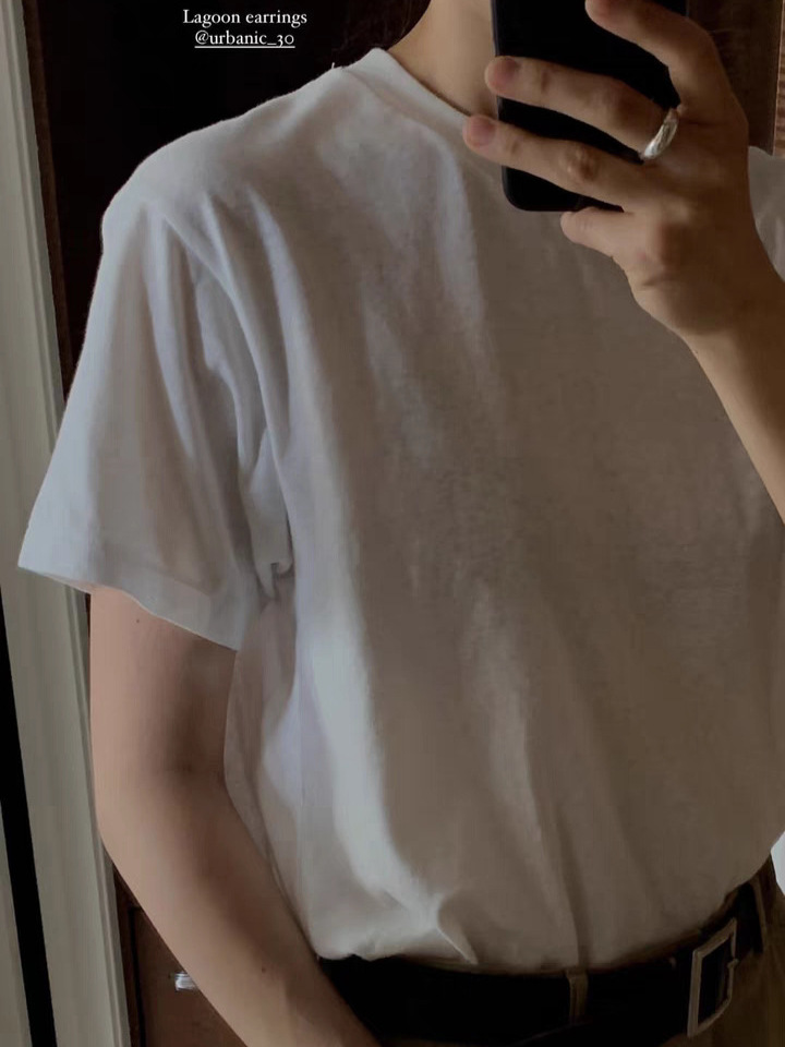 在庫あり 2025年夏新作 韓国東大門urb*nic30 ゆったり無地丸首着痩せ半袖Tシャツ