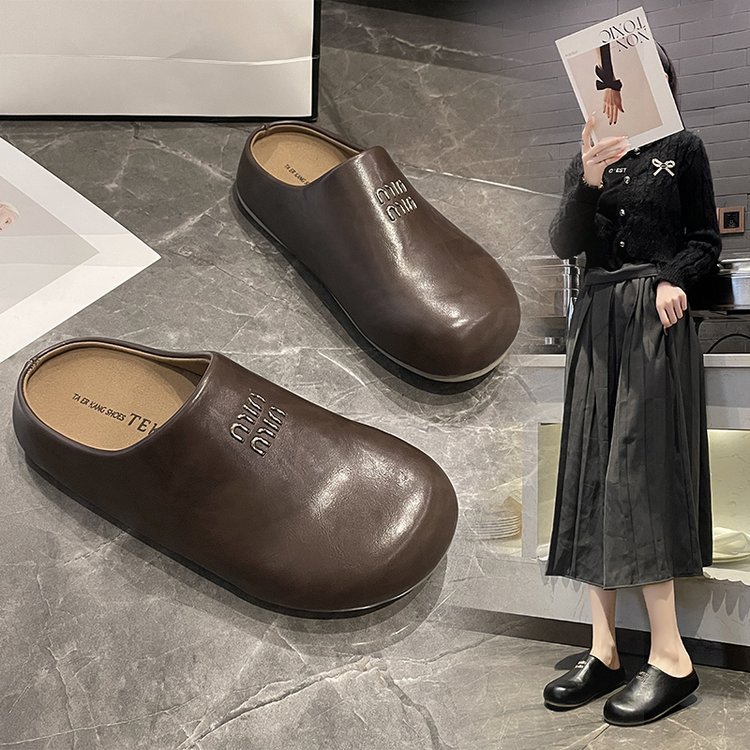 Fashionable shoes platform