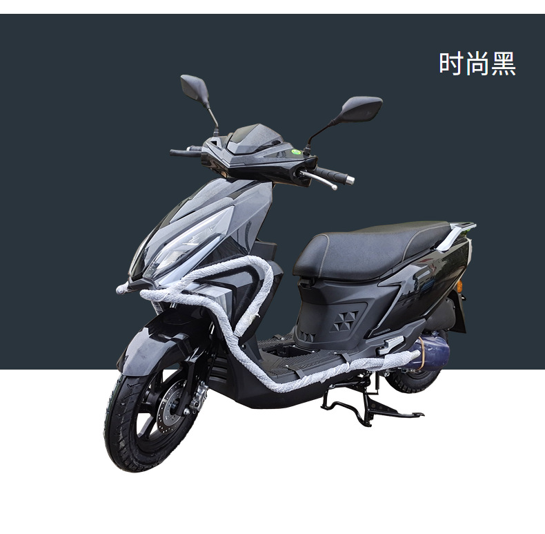 Brand New Qingqi Light Speed Gsxuy125 Fuel-Injected Motorcycle, Women's Silent Scooter for Delivery