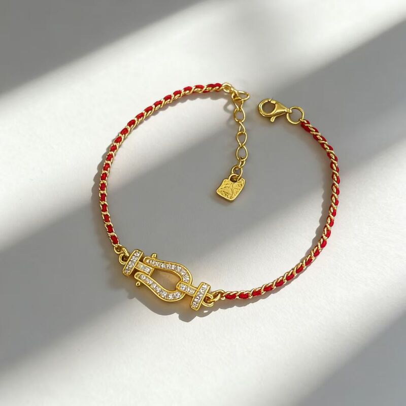 New Year's Hot-Selling Item: Saturn Red Bracelet for Women, High-End Luxury Woven Bracelet for the Year of the Horse, Creative Design New Year's Hot-Selling Item: Saturn Red Bracelet for Women, High-End Luxury Woven Bracelet for the Year of the Horse, Creative Design