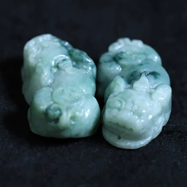 玉器工艺品;项链;翡翠手饰