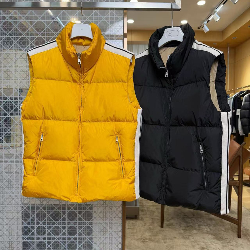 Cross-border European Style 2026 Men's High-Quality Side Webbing Badge Logo Stand Collar Casual Down Vest Cross-border European Style 2026 Men's High-Quality Side Webbing Badge Logo Stand Collar Casual Down Vest