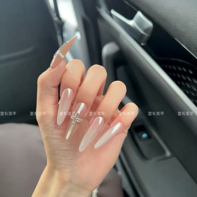 Liu's Handmade Wearable Manicure Wholesale 441 New High-End Moonlight Hailey 1 Cross Manicure