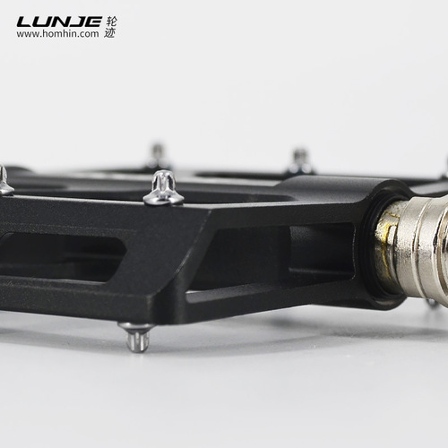 KOOF mountain bike pedals, aluminum alloy triple-pelin quick-release large tread anti-slip pedals, bearing pedals