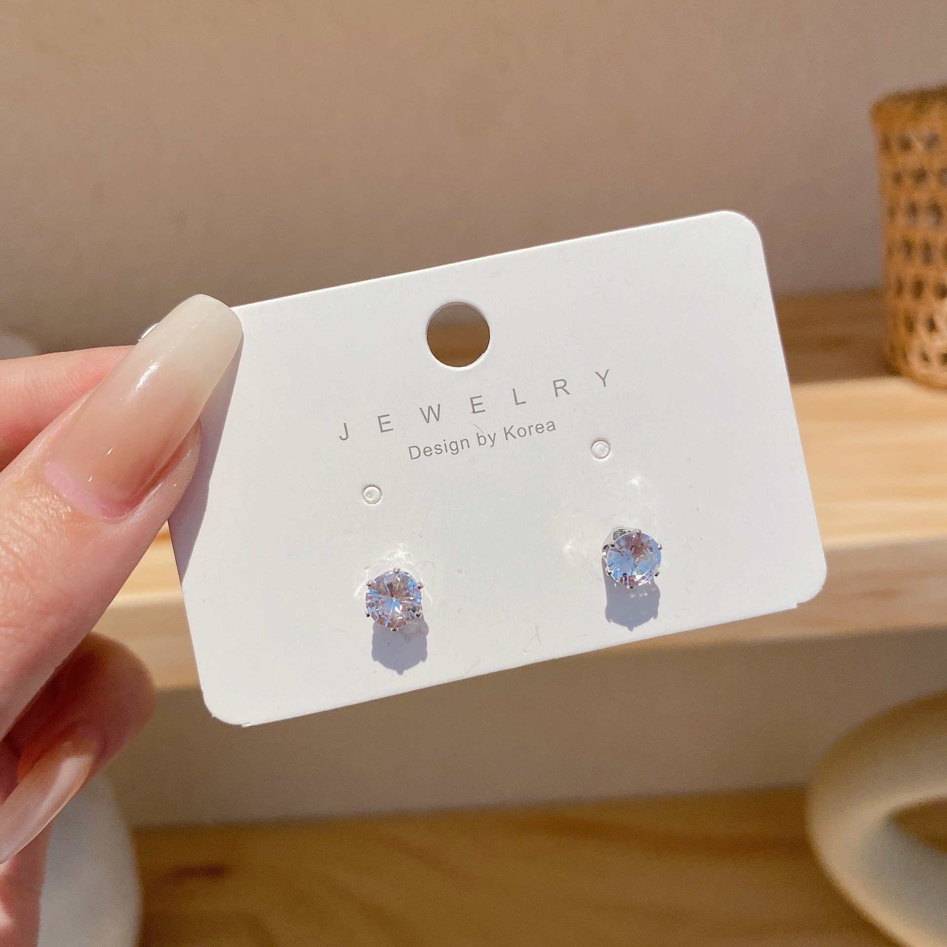 Pendientes de aleación moda coreana, estilo lujo ligero, ideales para puestos callejeros, mercado nocturno y ventas en vivo, al por mayor
