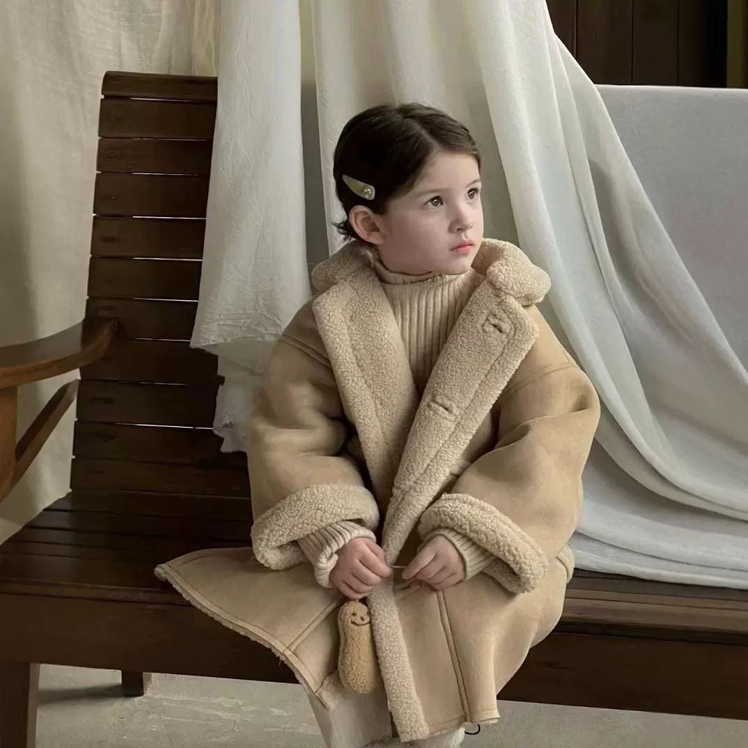Vêtements pour enfants Manteau pour filles en peau d'agneau épaisse composite en peau de cerf camel manteau chaud vêtements d'extérieur_voghion.com
