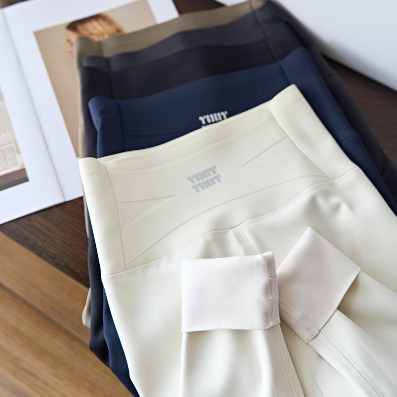 Thick, high-waisted, tummy-control, fleece-lined yoga pants for women, suitable for autumn and winter, can be worn as outerwear Thick, high-waisted, tummy-control, fleece-lined yoga pants for women, suitable for autumn and winter, can be worn as outerwear