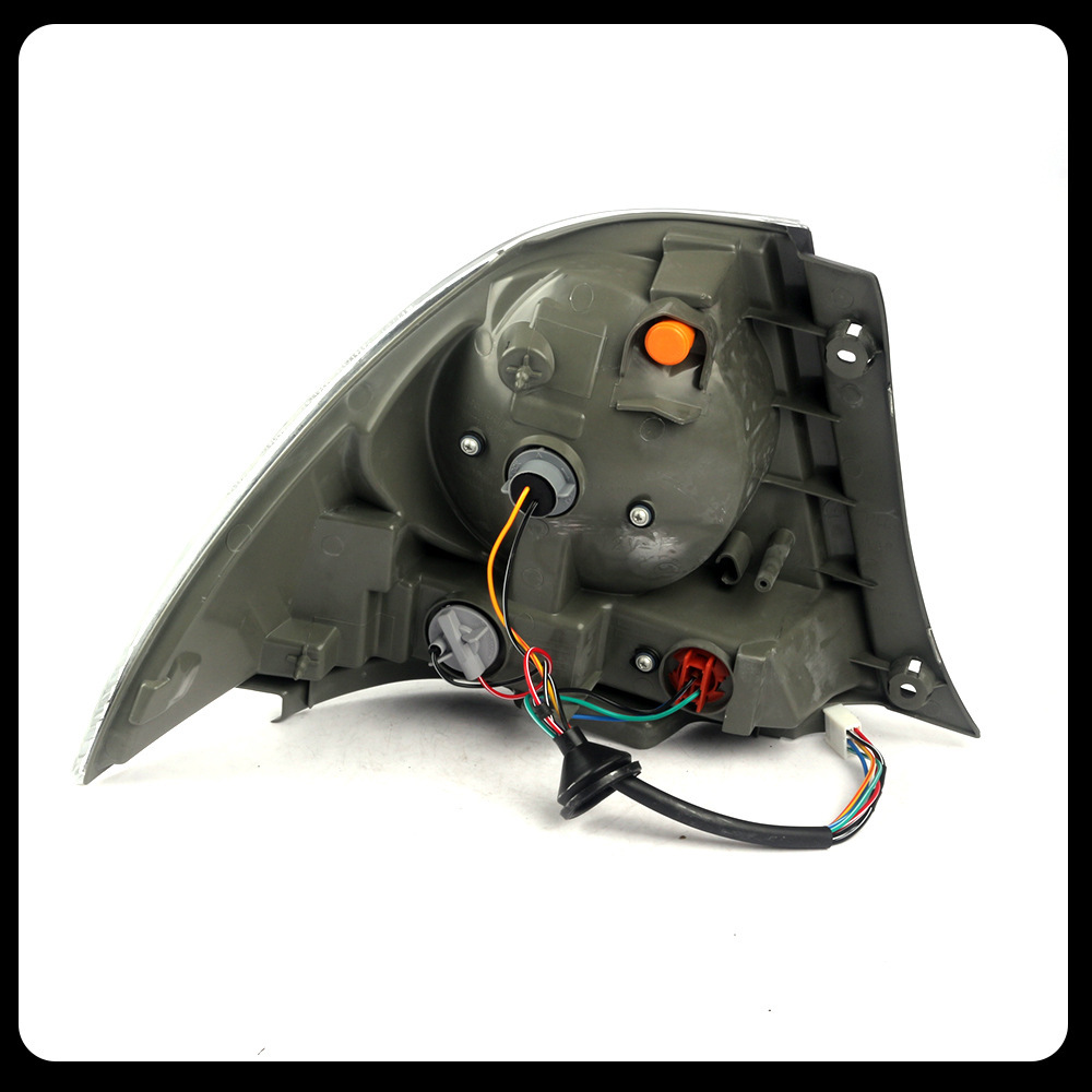 Aplicable a Lexus 98 - 05 ALTEZZA RS200 IS200 Luz trasera Luz de freno hacia atrás Luz de iluminación