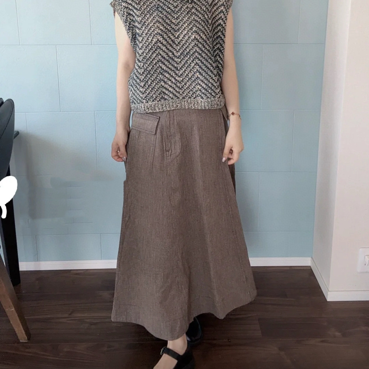 4*R家 26早春新款 时尚通勤百搭松弛感纯棉人字纹肌理半身伞裙