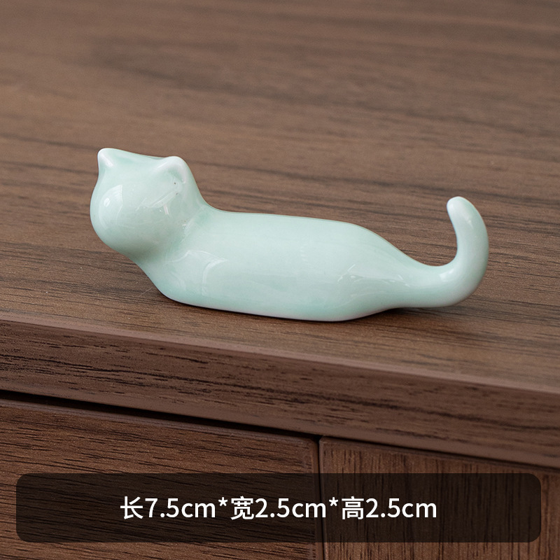 밝은 녹색 단색