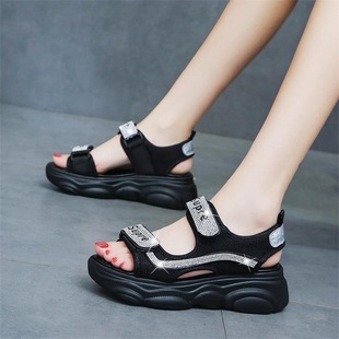 Sports Sandals for Women Summer 2025 New Style Platform Sole Student Velcro Versatile Thick-Soled Beach Sports Dad Sandals