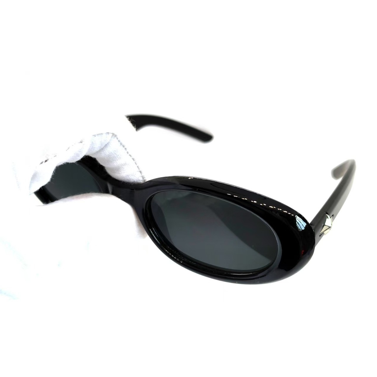 3066小椭圆型黑白红色四角星眼镜素颜美式复古风墨镜防紫外线