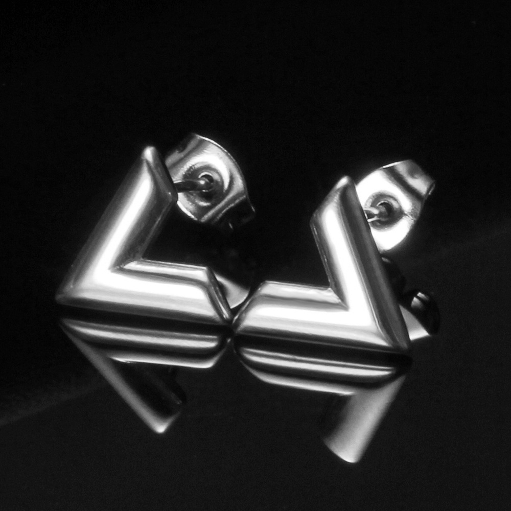 Simple Style V Shape Titanium Steel Plating Ear Studs 1 Pair
