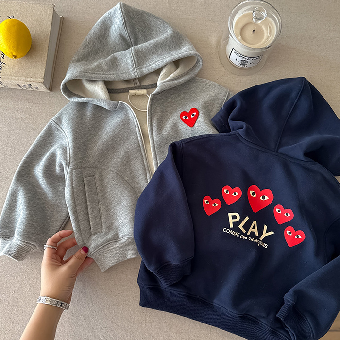 Niños chaquetas con capuzas de otoño y invierno chaquetas de niños cardigans de veludo de estilo extranjero baby love chaquetas de veludo de mujer