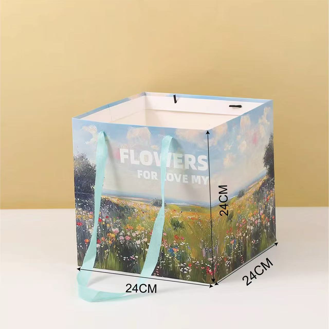 새로운 작은 정사각형 모네 정원; 하나