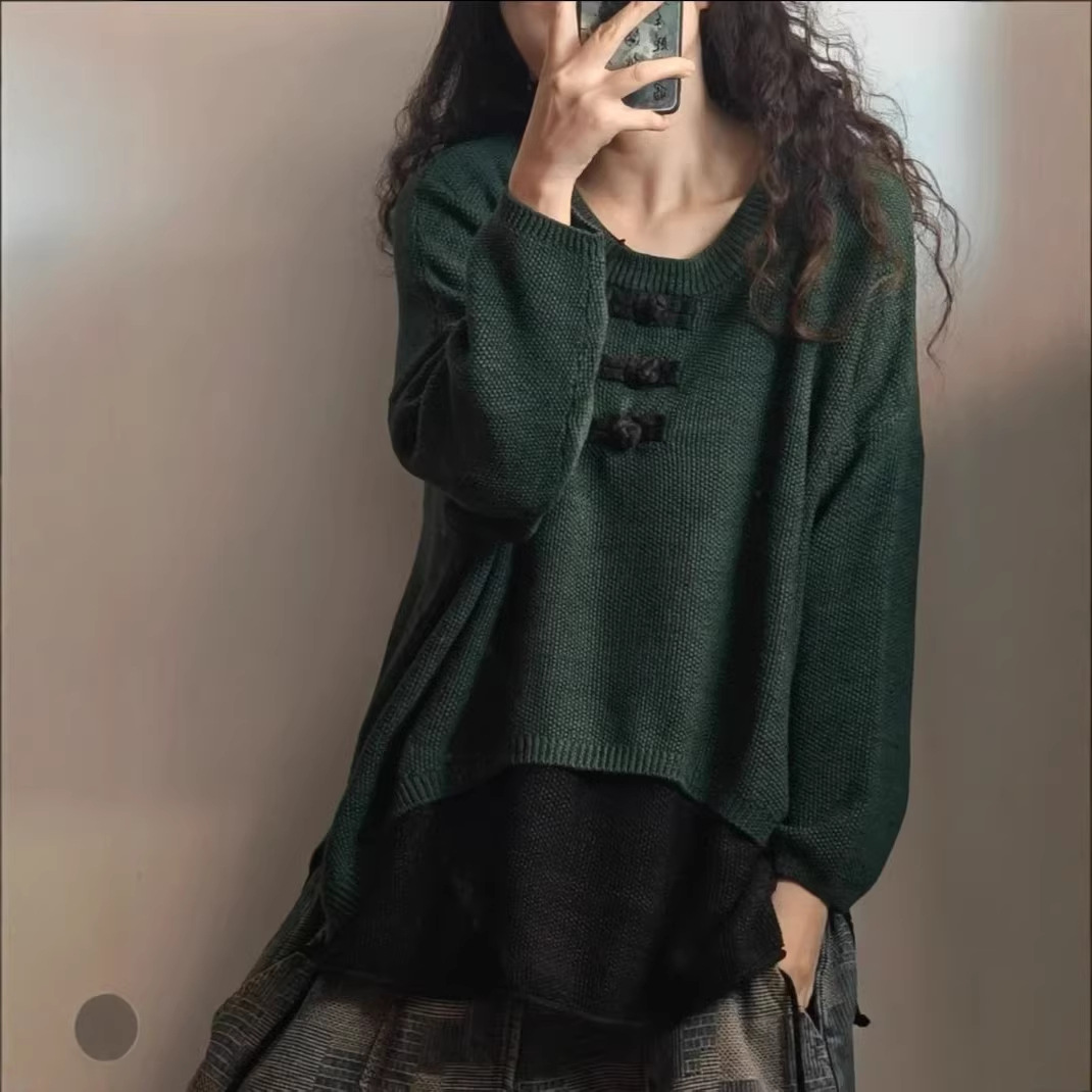 棉线卷边圆领长袖针织衫女炒色做旧宽松套头盘扣不规则上衣